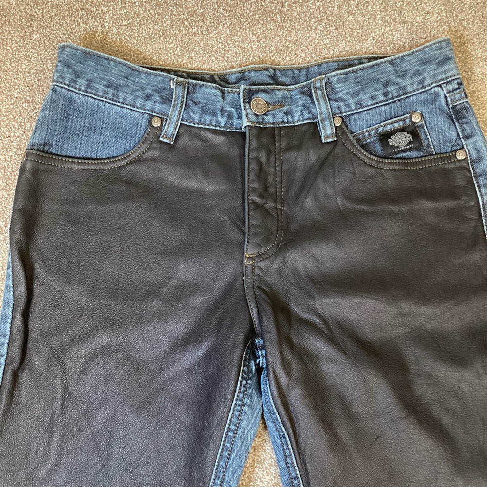 Harley Davidson Leather Front Bootcut Jeans Bad Ass! Great Condition!